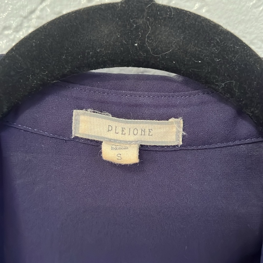 Navy basic top - Picture 3 of 4